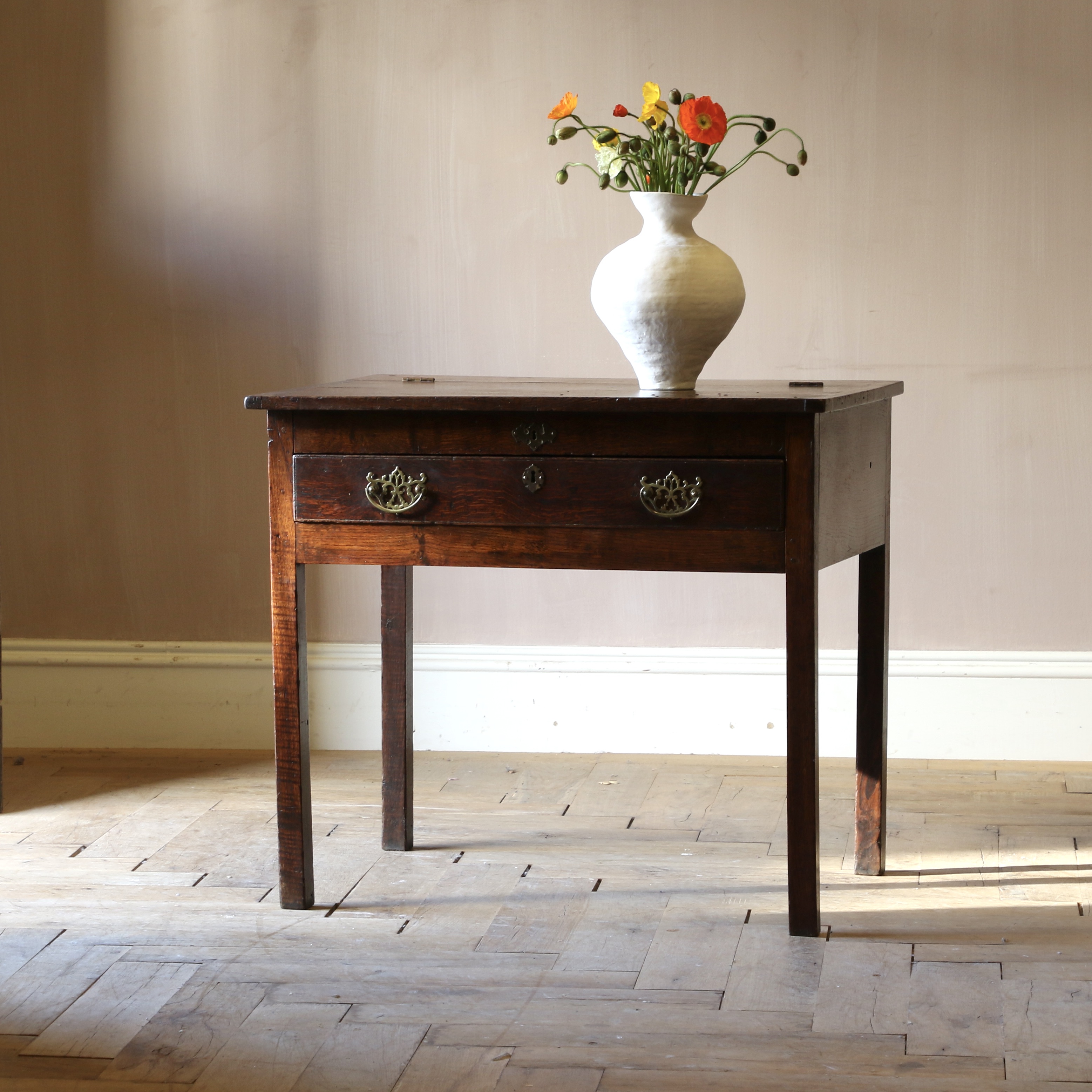 Single Drawer Side Table / Desk